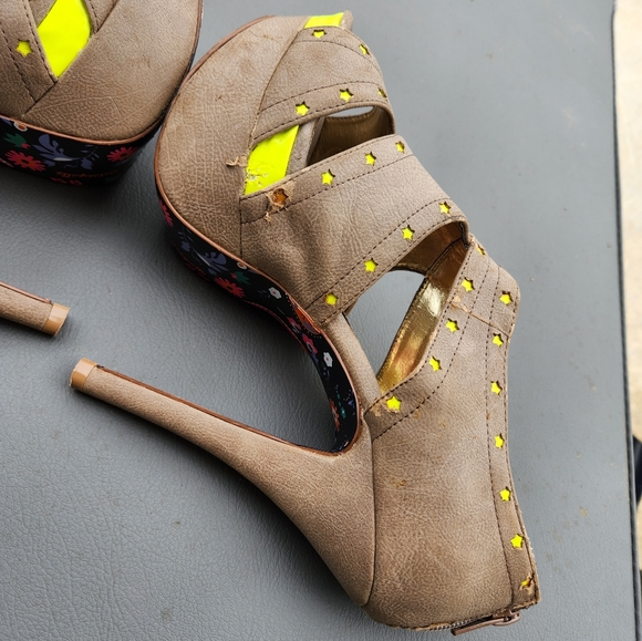 Betseyville betsey johnson heels 8.5 - Picture 5 of 10